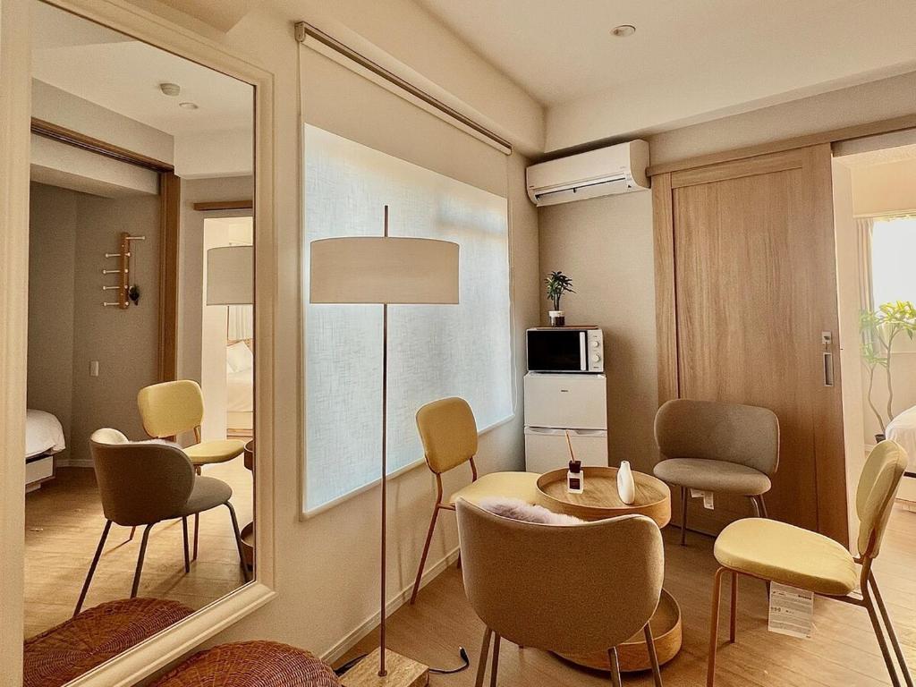Luxury 2 bedroom suite in Shinjuku, Center Tokyo, Meoa super luxury Dyson & POLA 3 min to Waseda station, Max 4