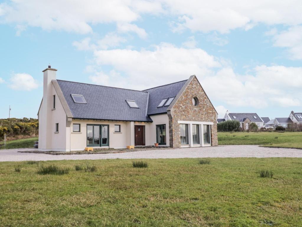 Gallery image of Cashelrehin in Falcarragh
