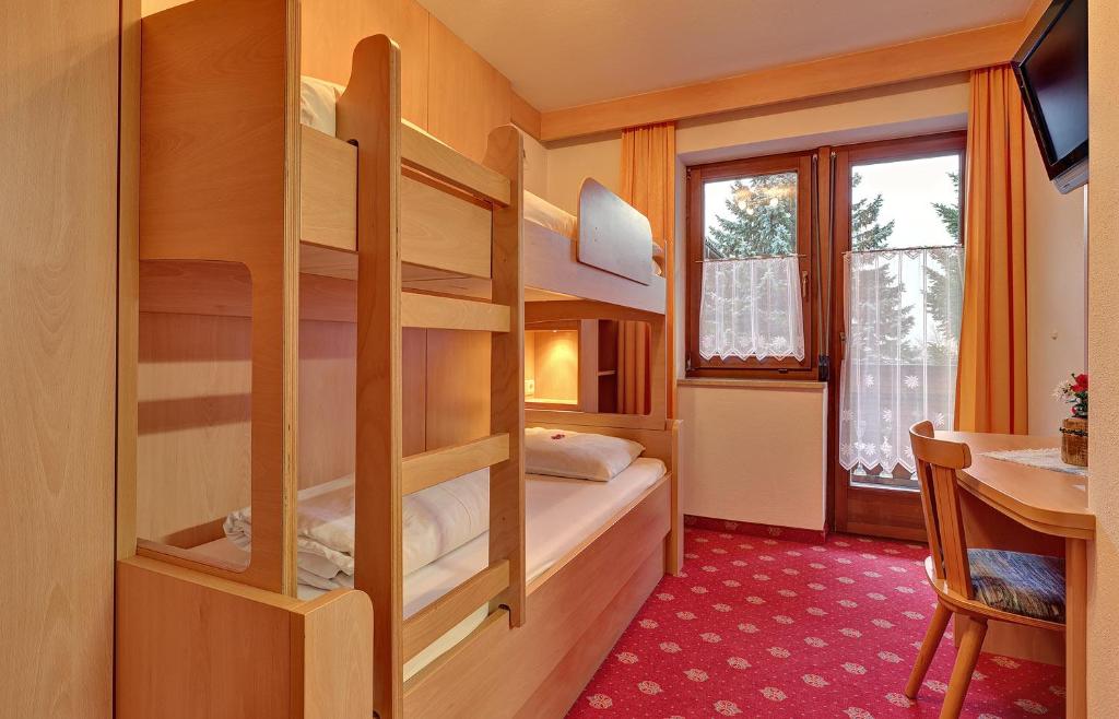 Hotel Gisserhof - Habitación Pequeña Con 2 Camas Individuales