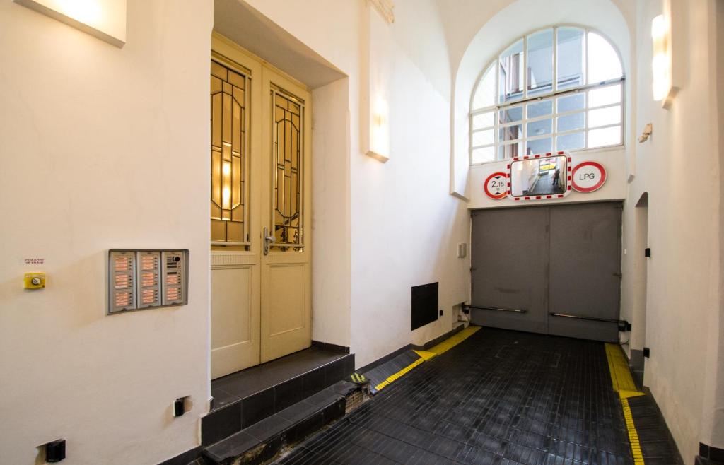 Zdjęcie z galerii obiektu National Museum Apartment by Ruterra w Pradze
