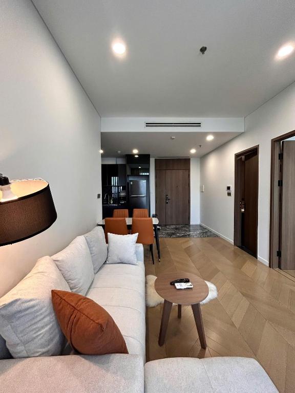 Clasio - Lumiere Riverside 4