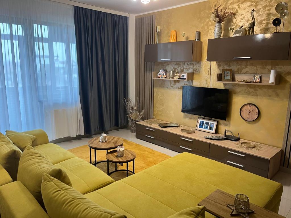 A kitchen or kitchenette at Apartament D&D