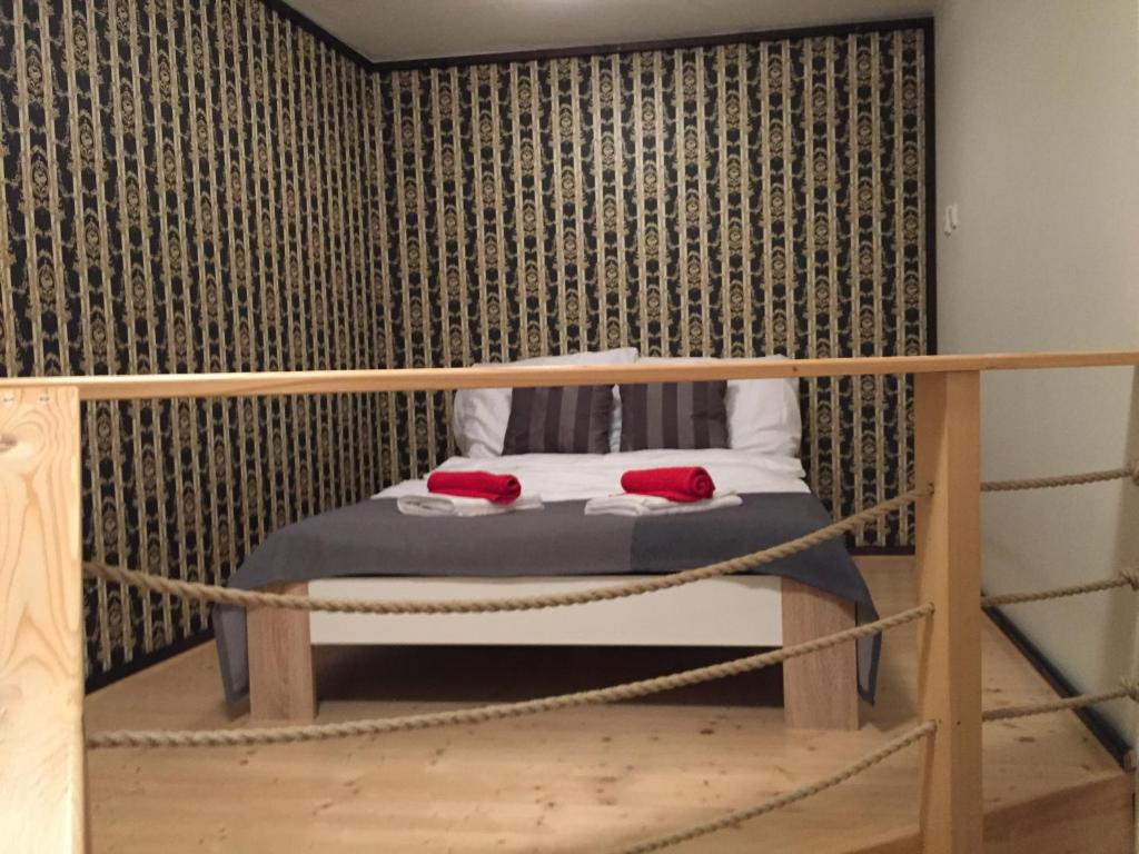 Old Town Boutique Apartments - 10