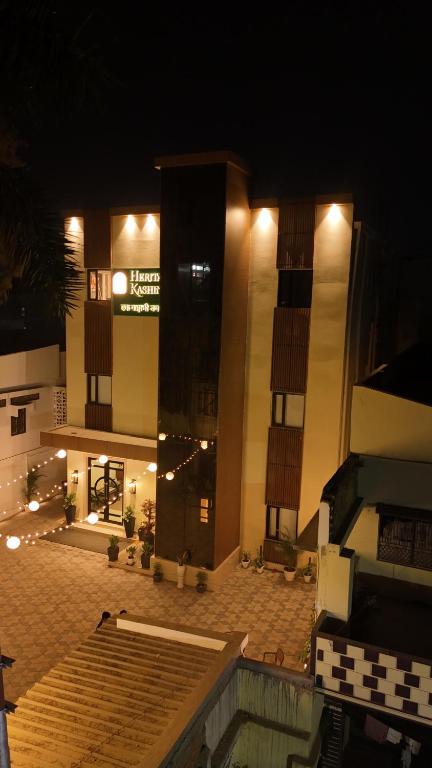 Varanasi Hotel