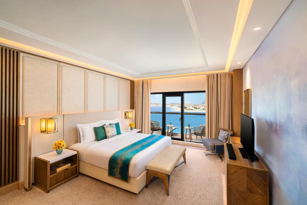 Taj Exotica Resort & Spa, The Palm, Dubai