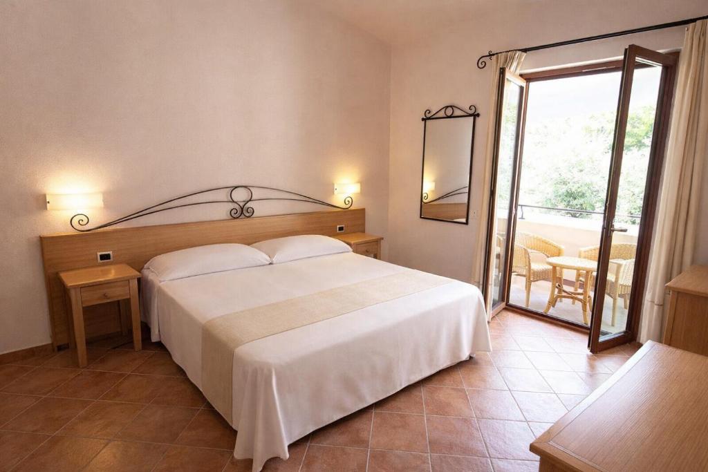 Hotel Villa Gustui Maris