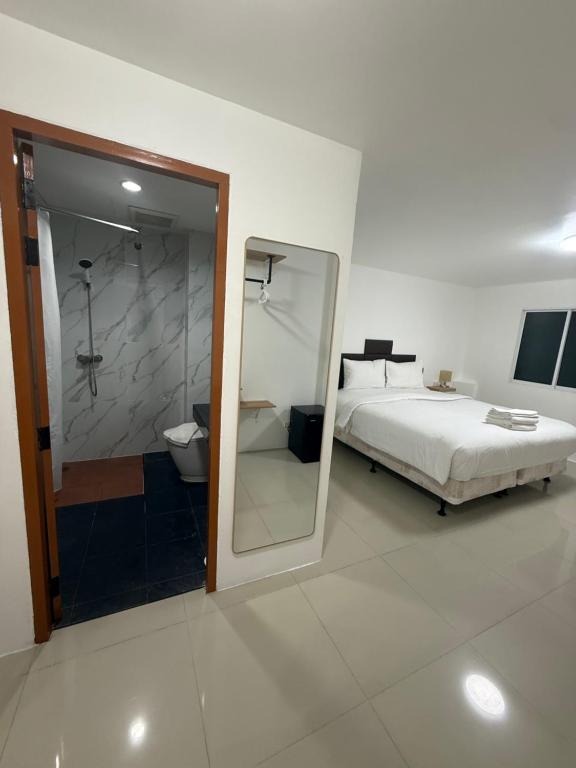 لابی و فضای عمومی Guest Nest patong - تصویر ۵