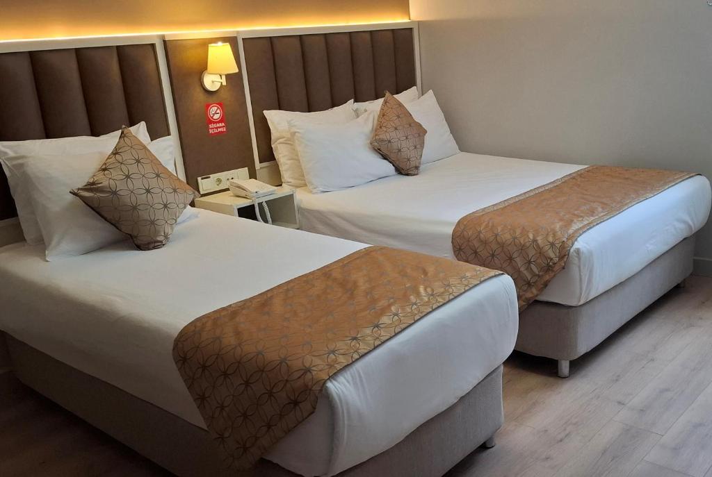 Hotel Süreyya - Triple Room
