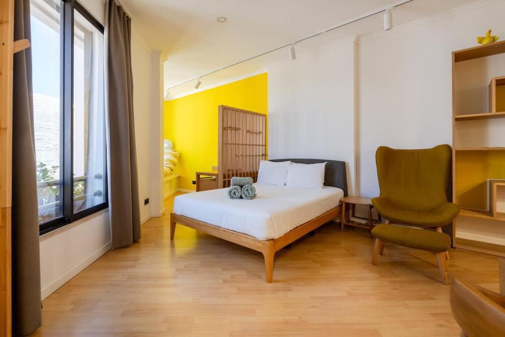 Yellow Sun Studio - Cozy Stay in Central Funchal