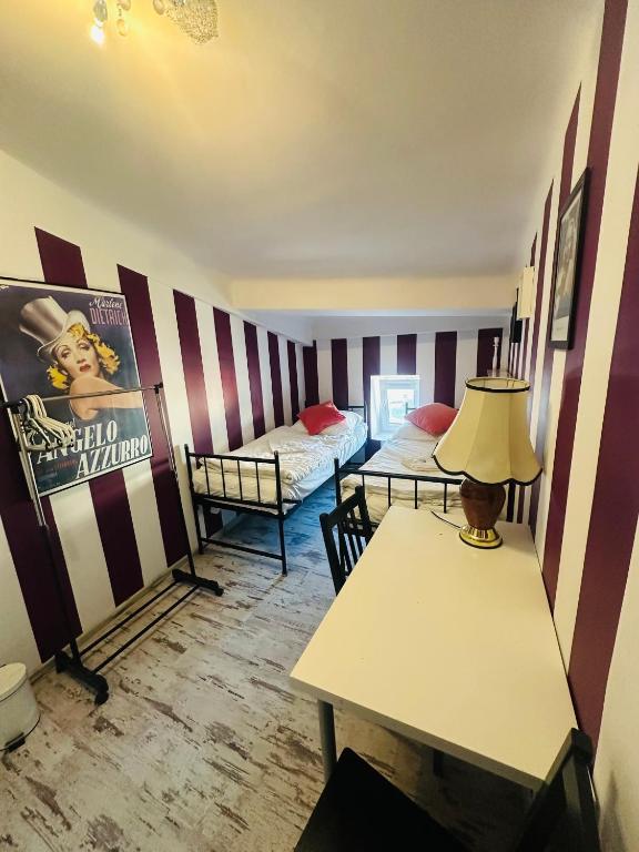 AB Hostel - Quarto Duplo