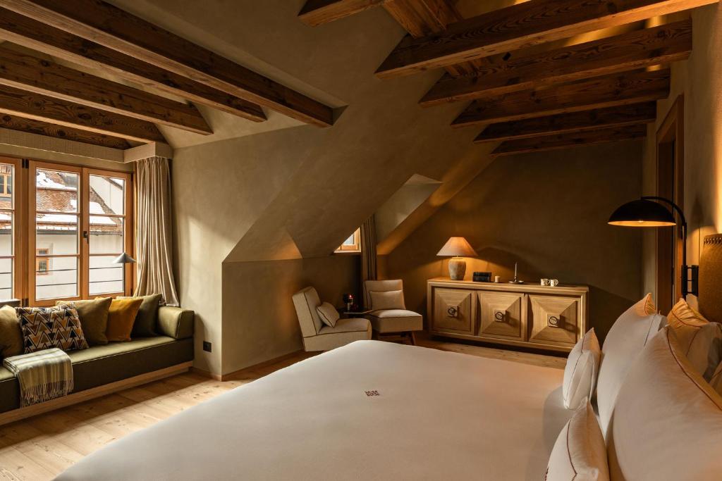 Castel Badia - The Leading Hotels of the World photo 4