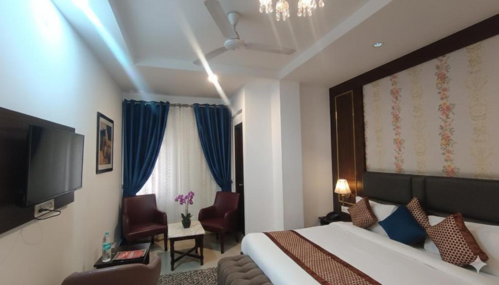 Hotel King Plaza photo