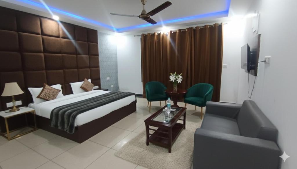 Hotel King Plaza photo