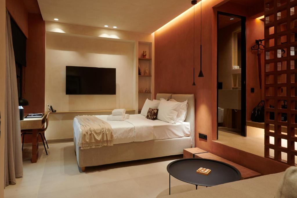 V13 Boho Suite
