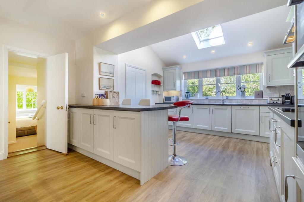 5 Bed in Walberswick oc-hfairh 4