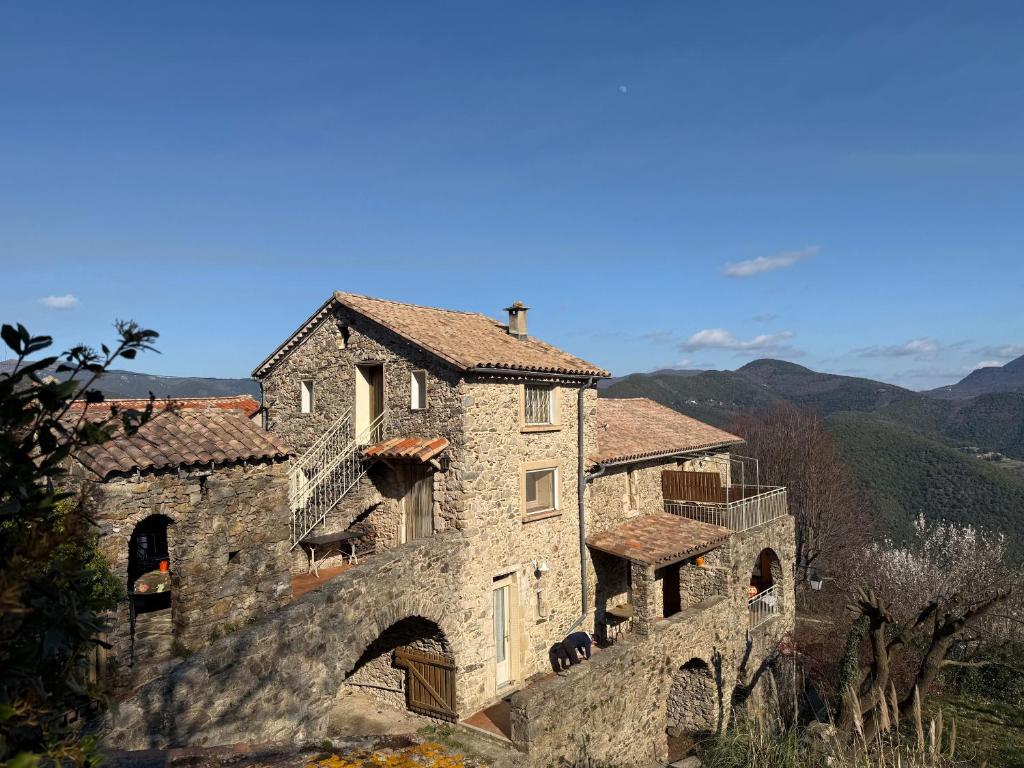 Maison de Léo Bas au cœur des Cévennes