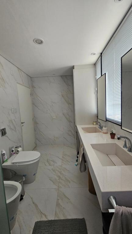 Departamento, con cochera y patio