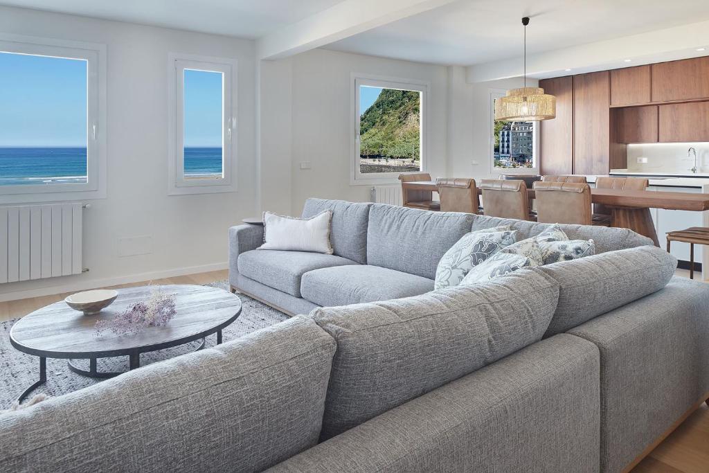 Saltwater by FeelFreeRentals