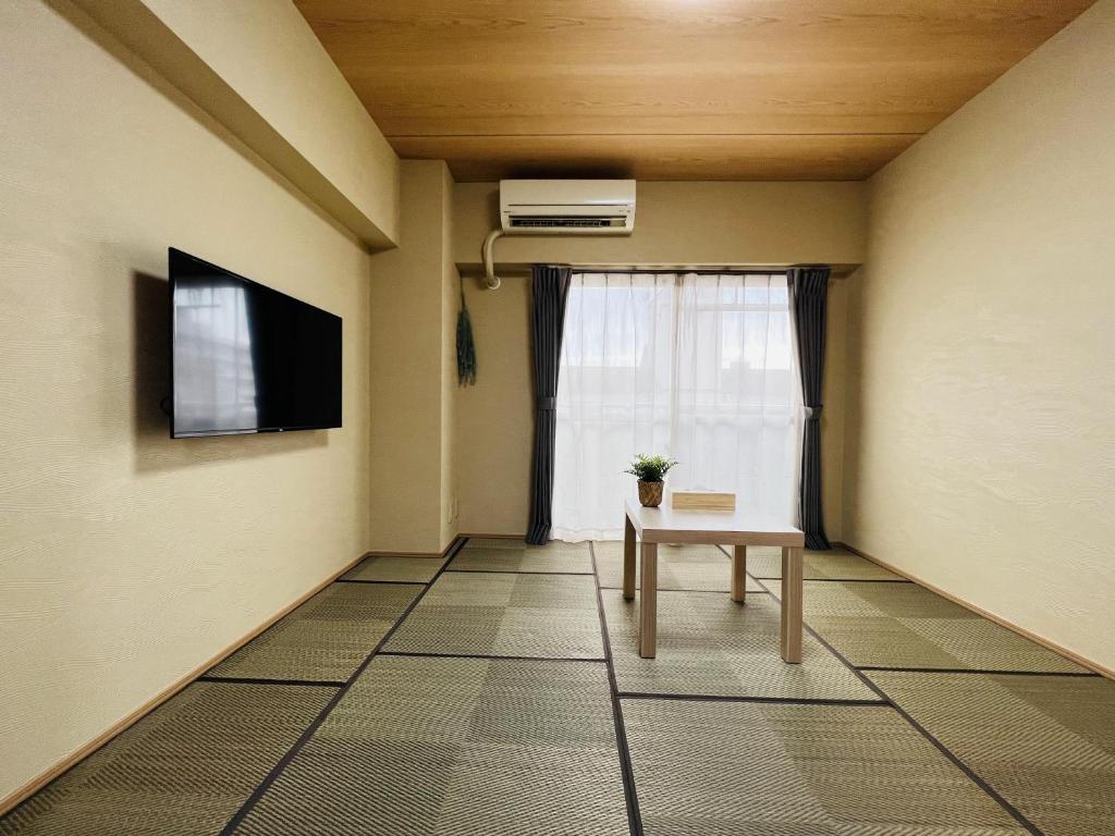 新宿jr山手线新大久保站300米繁华街区临近韩国街三室一厅和洋式2个厕所2个浴室