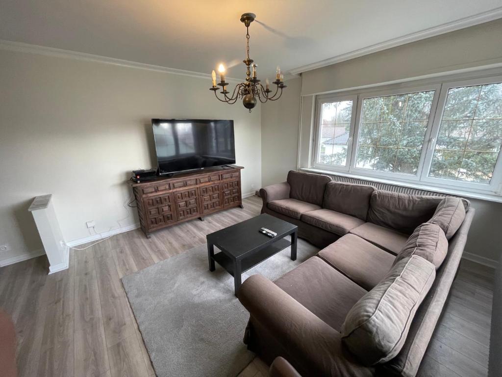 Grand appartement entouré de verdure – photo 34