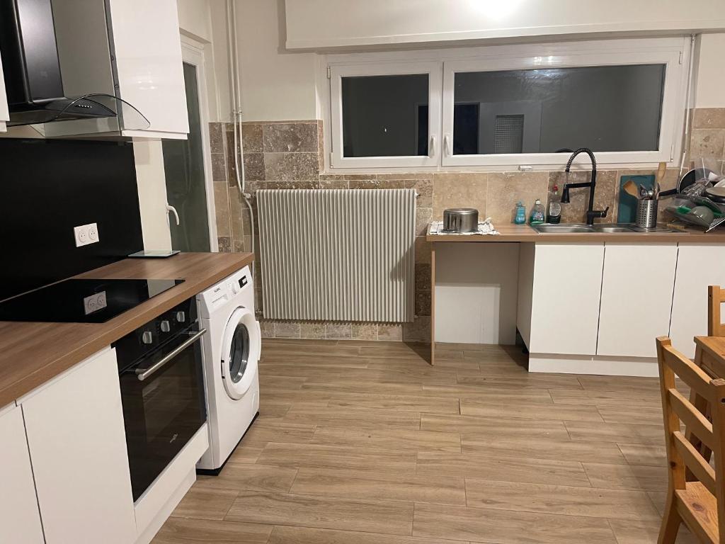 Grand appartement entouré de verdure – photo 45