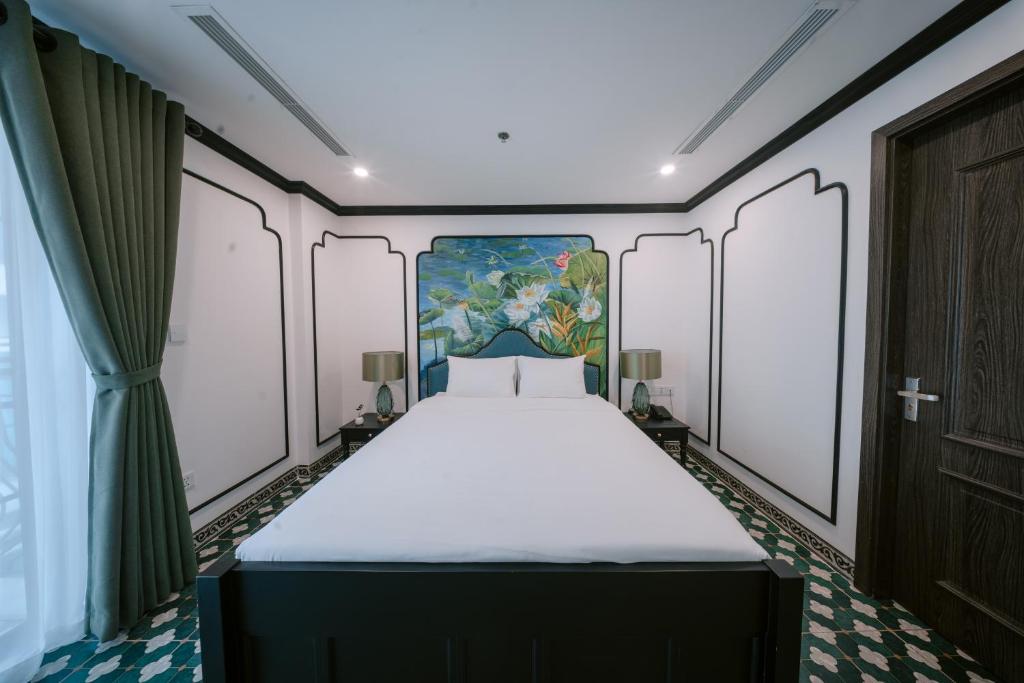 Phòng Deluxe Giường Đôi Có Ban Công