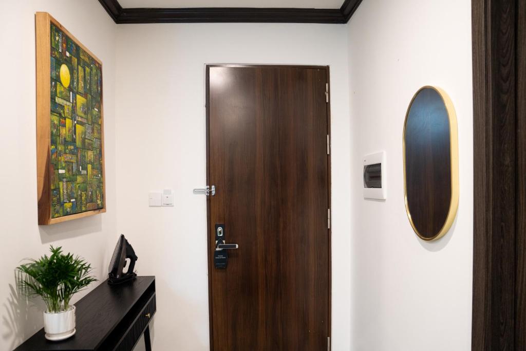Suite Nhìn Ra Thành Phố