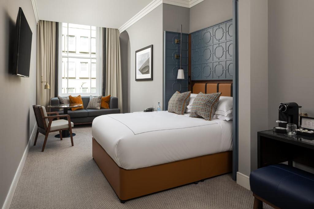 The Parkgate Hotel - 
