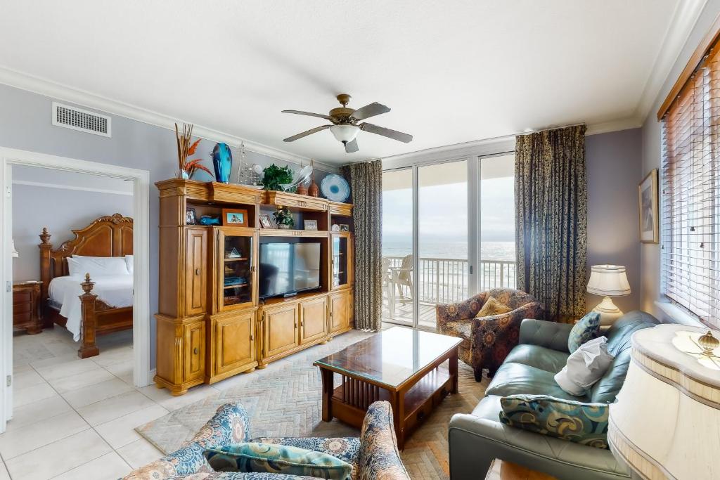 3rd Floor Cute Gulf Front Condo Pools Onsite Nearby Dining