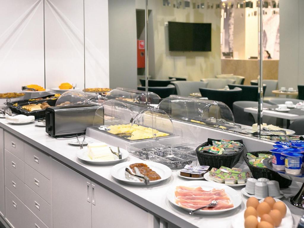 Lisbon Sao Bento Hotel - Resim 17