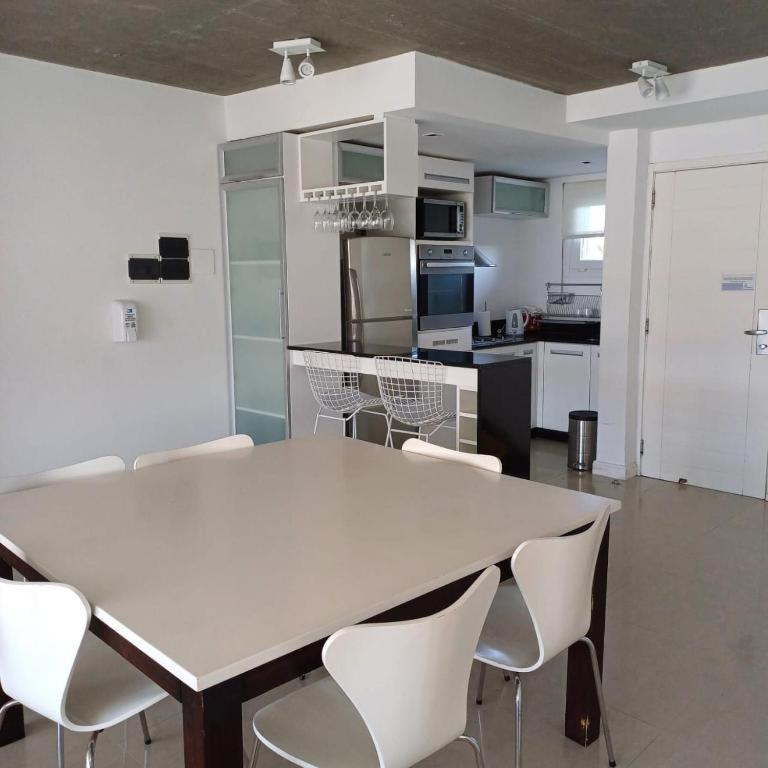 Linda Bay Beach & Resort Spa