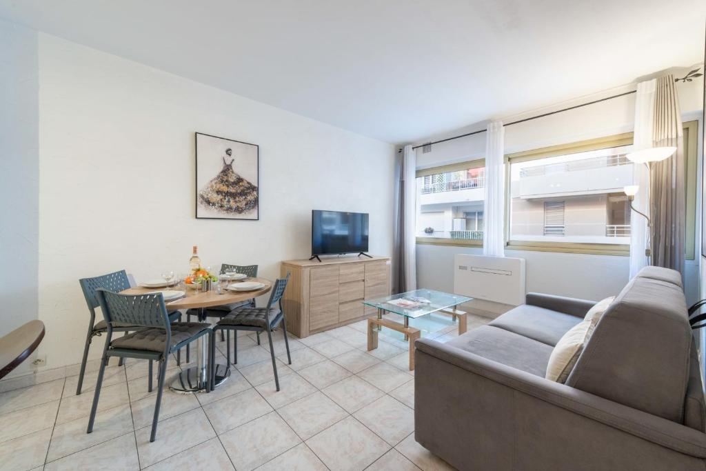 1-Br Apartment Palm Beach Near Beaches & La Croisette