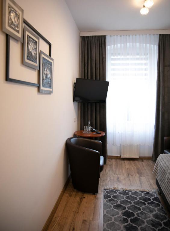 Hotel Piast - 