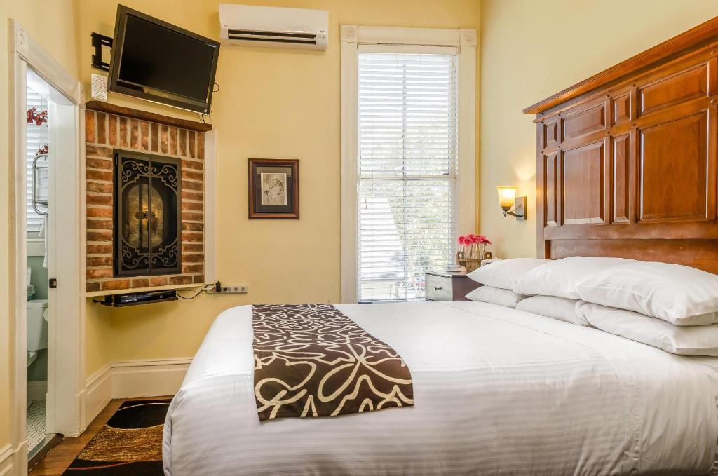 Hotel Napa Valley, an Ascend Collection Hotel photo