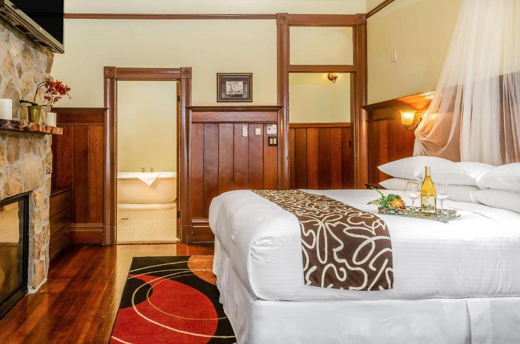Hotel Napa Valley, an Ascend Collection Hotel - Kamer Met Kingsize Bed En Spabad – Niet-Rokers