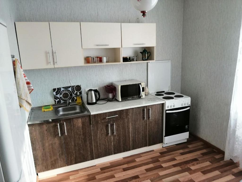 Sosnovy Bor - 11 Olevskaya Street photo 3