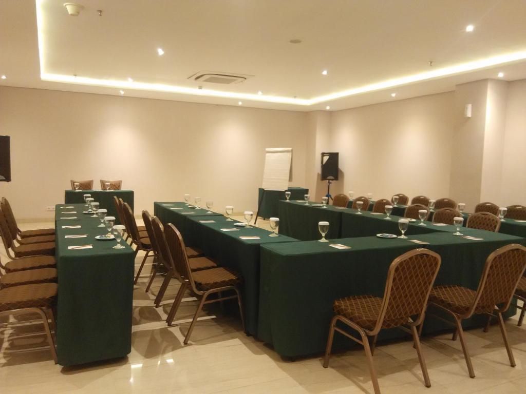 Konferenční prostory v ubytování Pasar Baru Square Hotel Bandung