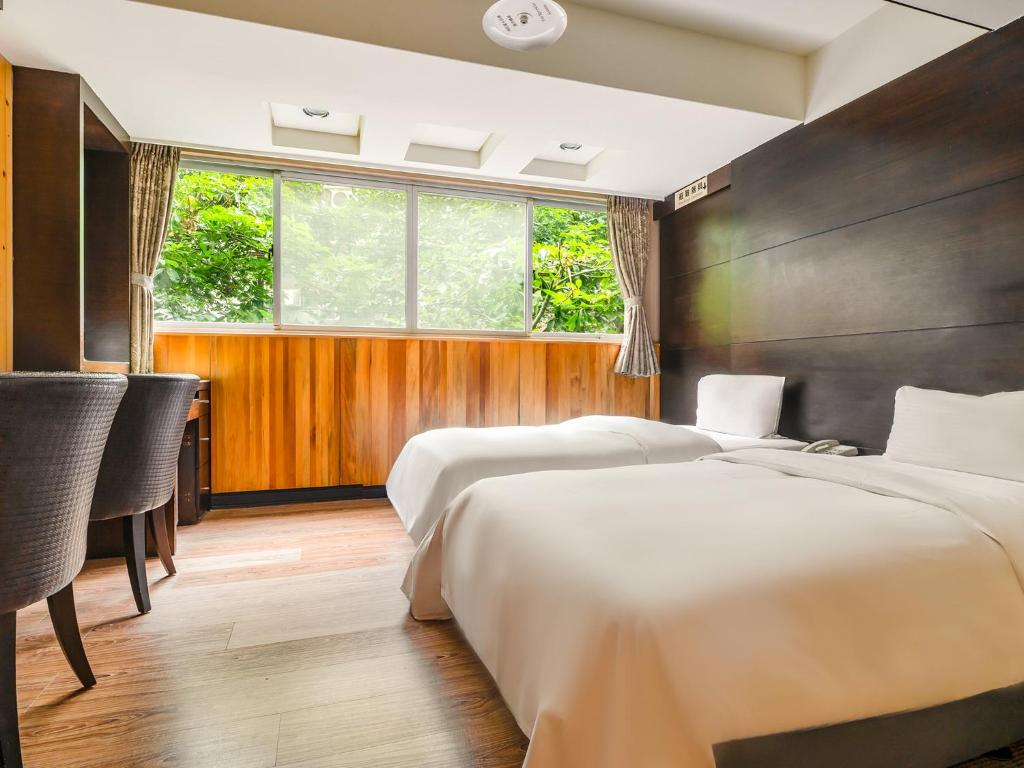 CHECK inn Express Taichung Fengchia - 