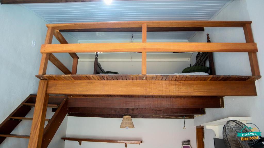 hostel Bike Point Caraguatatuba - 家庭间 - 带私人浴室