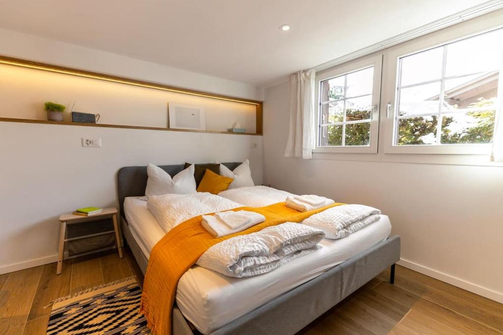 Sunny Bijou Studio - Ski-in, Ski-out - by Wengen Rentals