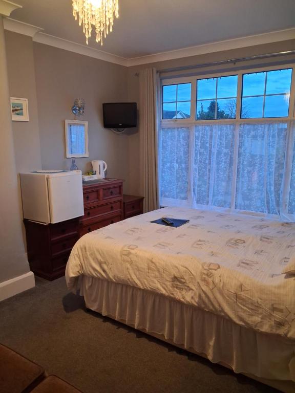 Newton House - Deluxe Double Room With Bath