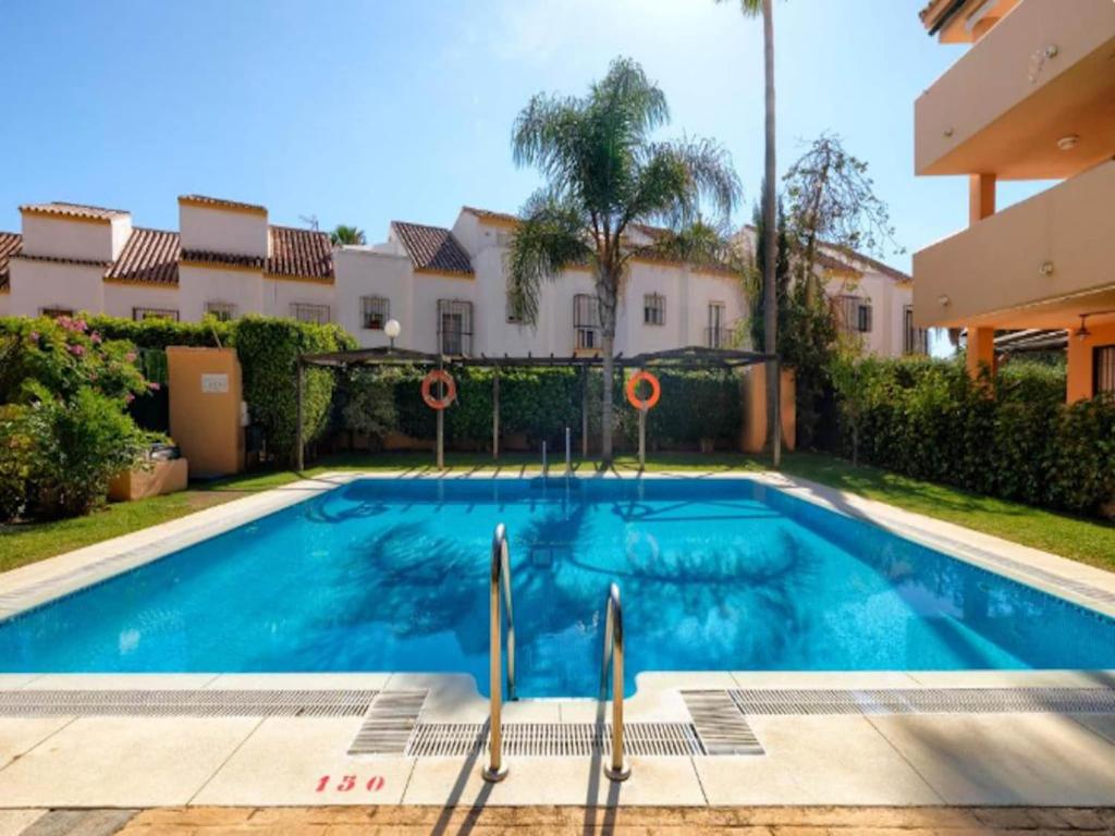 Seaview Beach Stay for 4