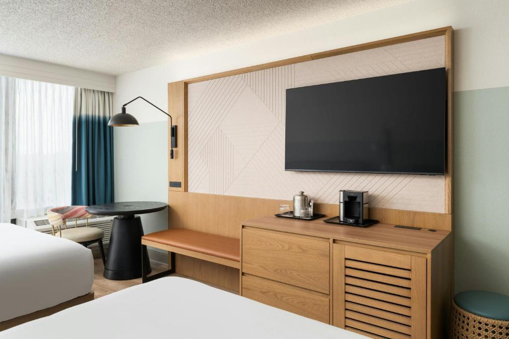 Sheraton Orlando Lake Buena Vista Resort - 