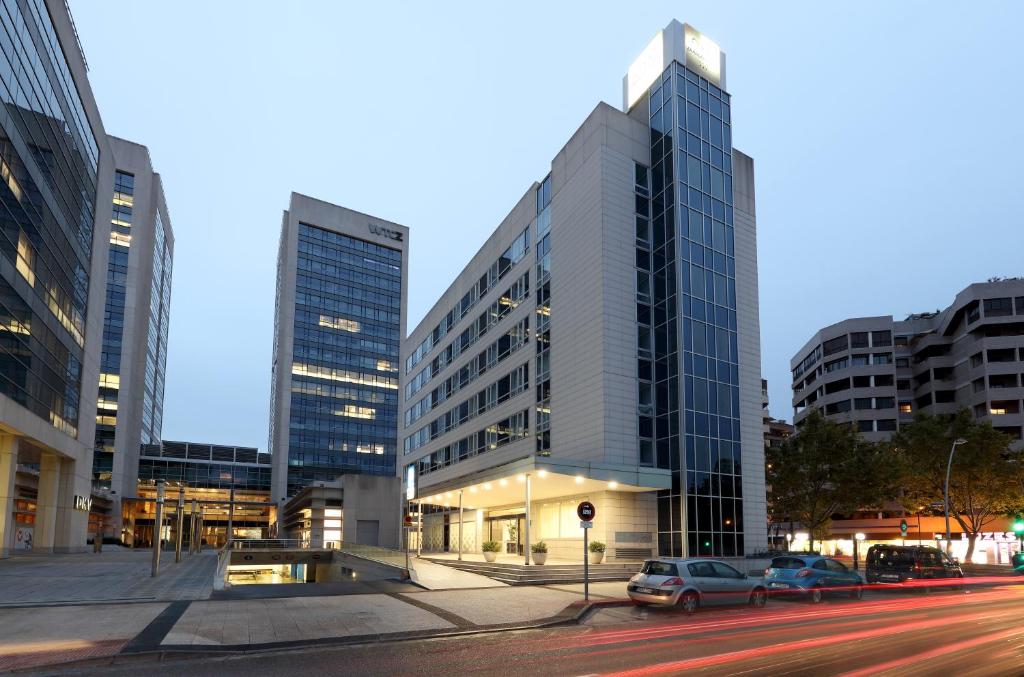 Exe Zaragoza WTC - Resim 26