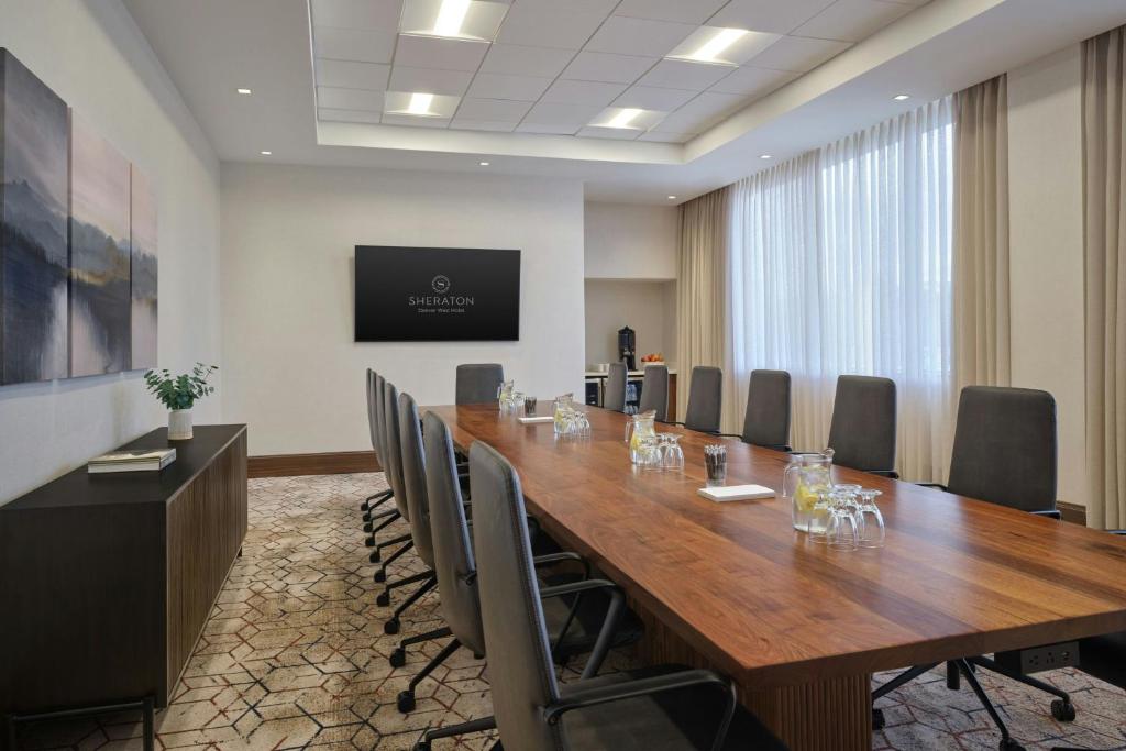 Sheraton Denver West Hotel photo