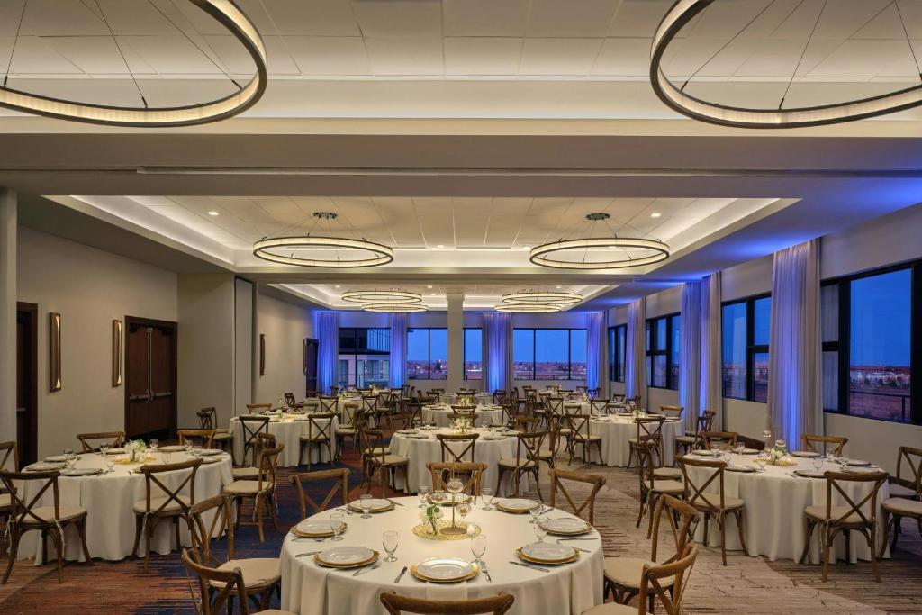 Sheraton Denver West Hotel photo