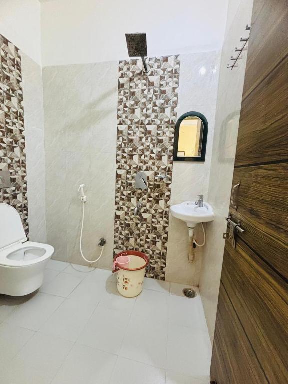 Kupatilo u objektu Bimala Hotel