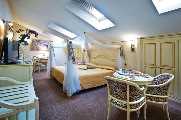 Posteľ alebo postele v izbe v ubytovaní Vip's Motel Luxury Accommodation & Spa