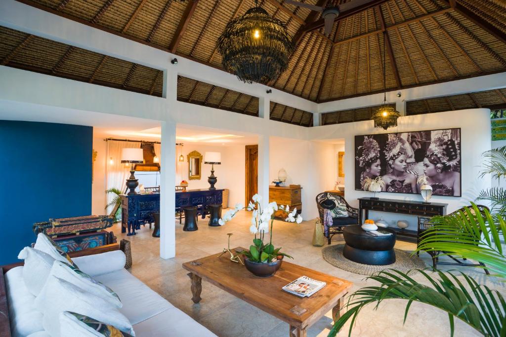 Posezení v ubytování Calma Ubud Suite & Villas - Rice Fields View, Infinity Pool !