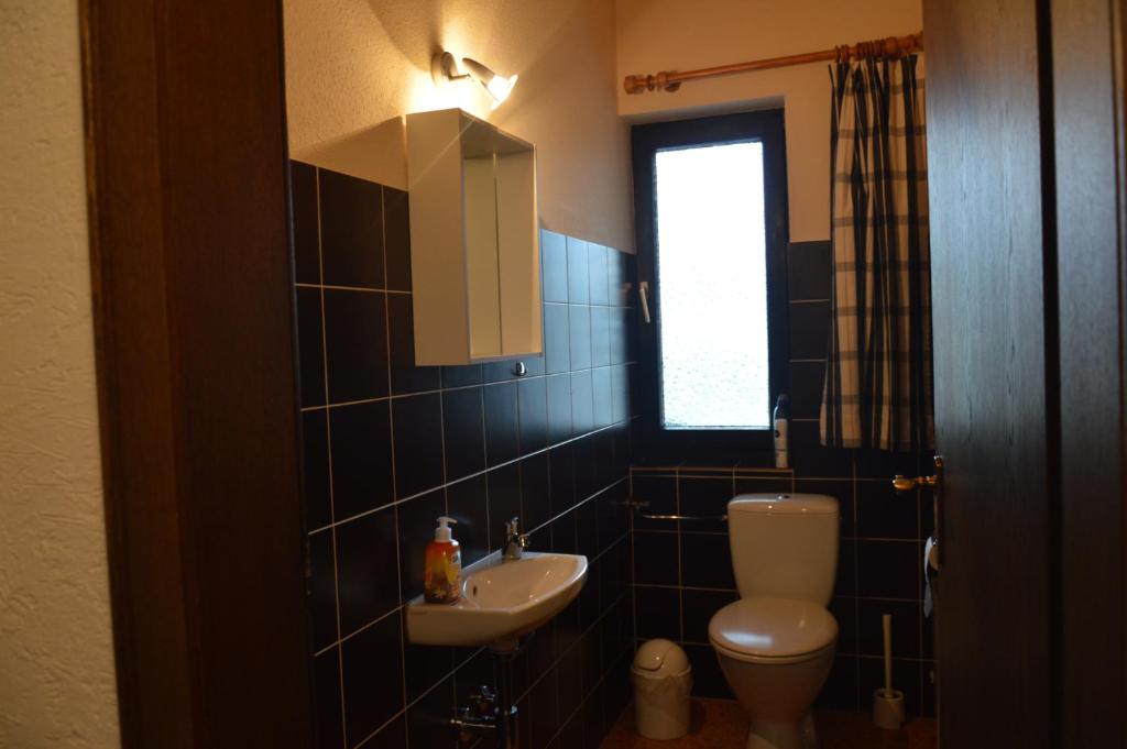 Koupelna v ubytování Eifelhaus4you
